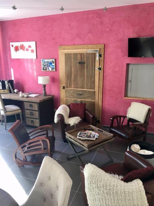 Gites De Climats De 3 A 6 Personnes Beaune  Esterno foto